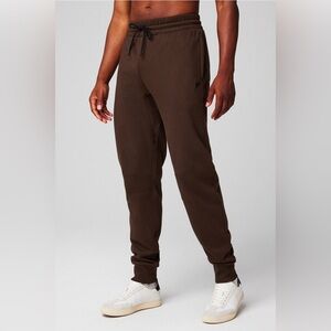 Fabletics "The Go-To” Jogger